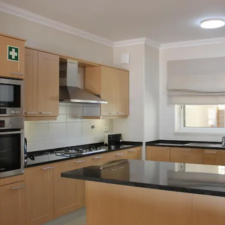 Confortavel T2 Apartment